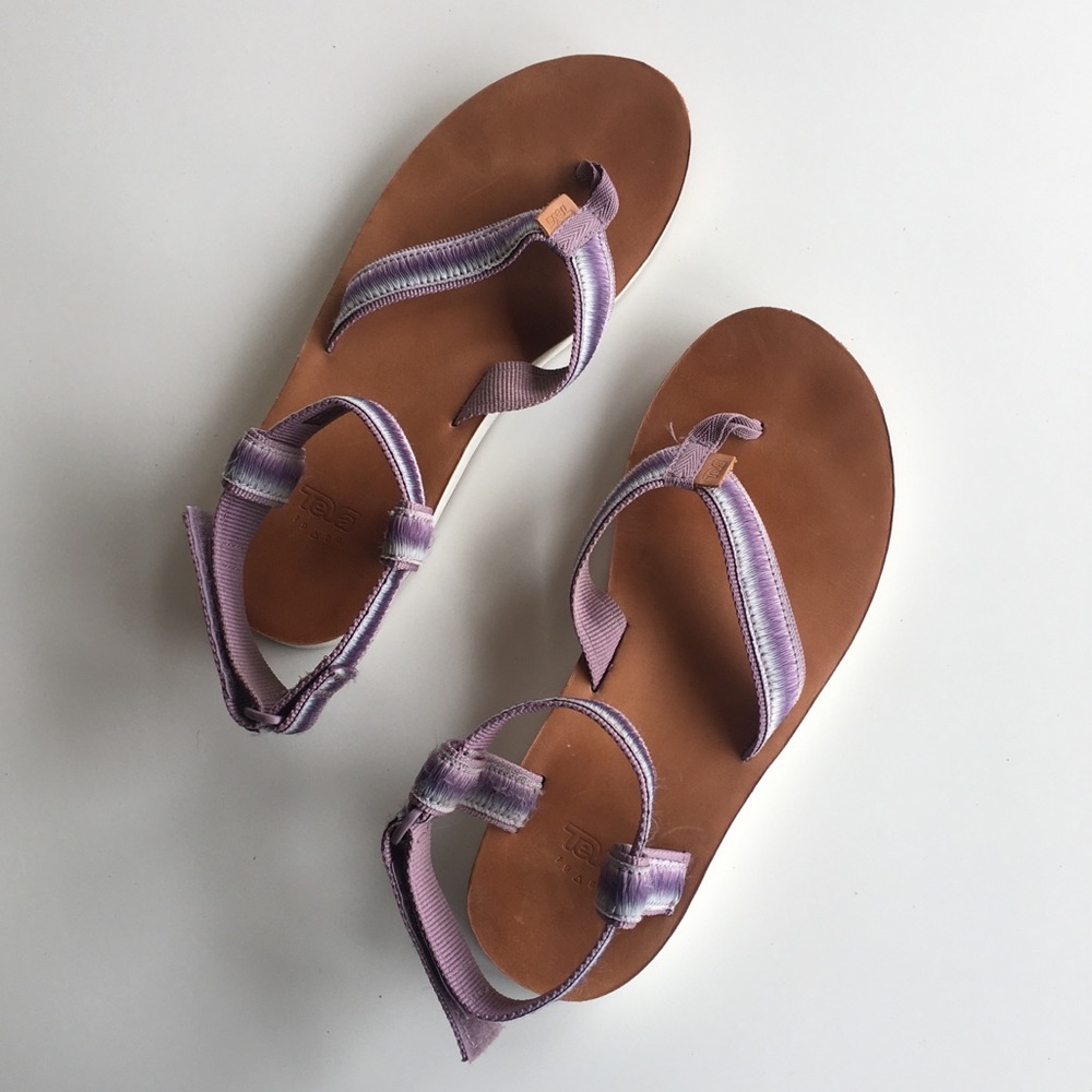 Teva Sandals. Women’s 9.